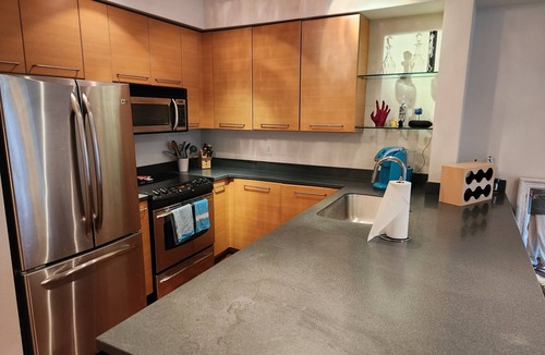 Broadway Condo | Large 1-bedroom in amazing Capitol Hill neighborhood with secure parking & dog+