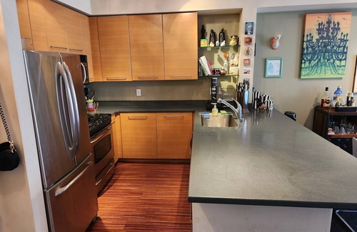 Broadway Condo | Large 1-bedroom in amazing Capitol Hill neighborhood with secure parking & dog+