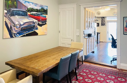 Columbia Heights House | Large 5 Bedroom Townhome 1.6 miles to White House. Near Metro and bus lines