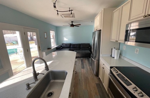 Stafford House | Large Heated Pool & Hot Tub, Near Quantico DAY Parties and Cookouts Welcome