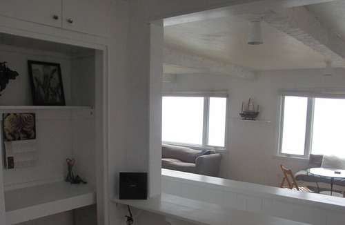 Lakeside Cottage | Large three bedroom cottage sitting on Lake Michigan bluff in the Muskegon area.
