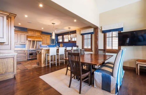 North Park City House | Last-Minute Savings! Cottage with Ski-in/Ski-out Access and Private Hot Tub!