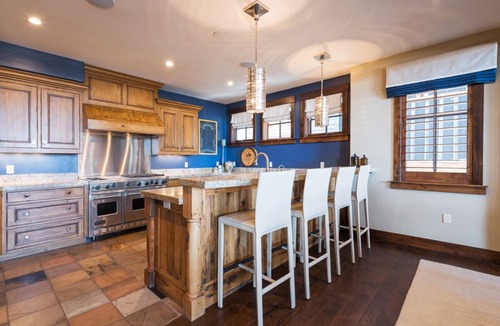 North Park City House | Last-Minute Savings! Cottage with Ski-in/Ski-out Access and Private Hot Tub!