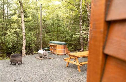 Halifax County House | Lawrencetown Lodge - The Birch Studio