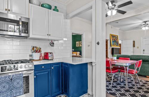 Athens House | Lenoir Cottage