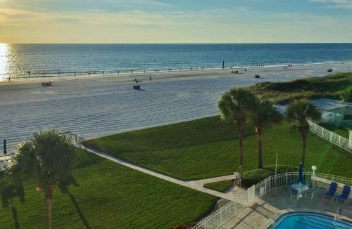 Sunset Reef Apartment | Lighthouse Pointe 402