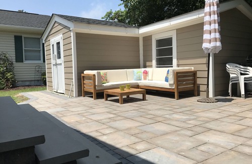 Country Club Estates Cottage | LINENS INCLUDED!*. REHOBOTH BEACH SOUTH Country Club Estates. Enjoy your vacation in this sunny and bright 3 BR 2 BA beach cottage. PET FRIENDLY