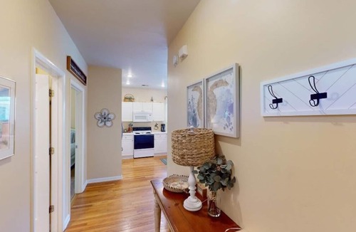 Litchfield by the Sea Villa | Litchfield Lakeside Hideaway 2BR Near the Beach