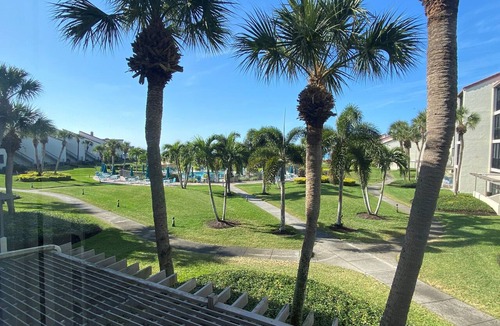 Siesta Key Condo | Little slice of paradise, Siesta Dunes 2-209.