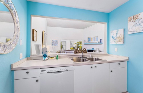 Siesta Key Village Apartment | Living the Dream by Beachside Managment