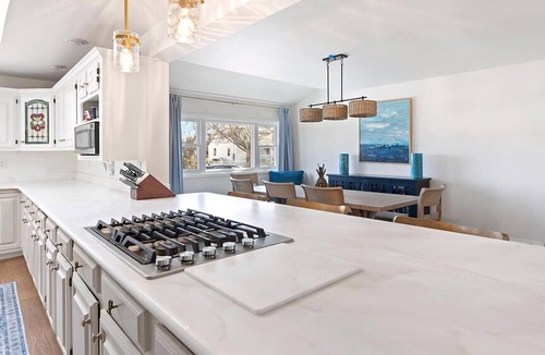 Village Green House | Lobster Landing Welcome to The Lobster Landing your private Cape May retreat at 1319 Massachusetts Avenue