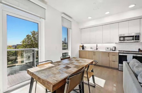 Broadway Condo | Location, Location, Location - SOLIS Capitol Hill - Enjoy Rooftop Views and AC