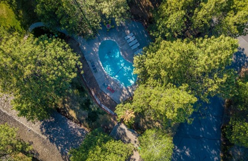 Century West Hotel | Loge Bend