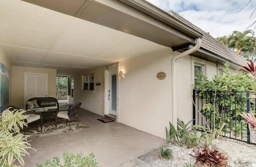 Siesta Key House | Lulu's Crescent Cottage #2