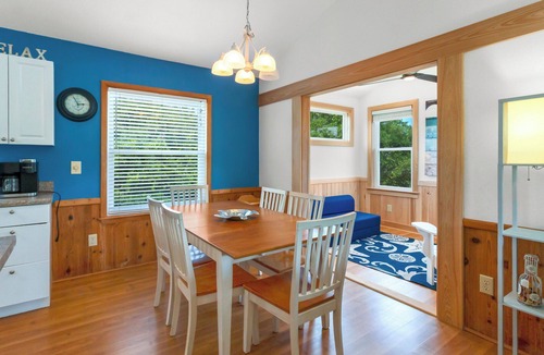 Tuckahoe House | Luna Blu Cottage: Pool, Hot Tub, Duck OBX Retreat