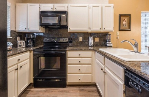 Flagstaff Condo | Lush Club Wyndham Flagstaff, 2 Bedroom Condo