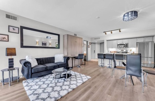 Oro-Medonte Condo | Lux 4bd 2bath 1400 sqft Condo
