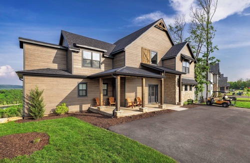 Kimberling City House | Luxe Lakefront Private Home at Serenity Shores Pools, Dock & Free Amenities