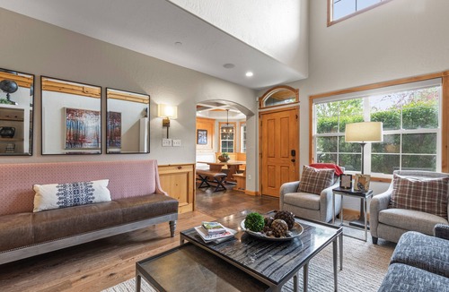 Midway Villa | Luxe Retreat at Zermatt Luxury Chalet: 4-Bedrooms w/ Resort Amenities & Nature