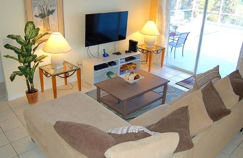 Clear Creek Villa | Luxury 3 Beds/2 Baths Villa (Sleeps 6)