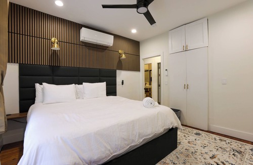 Dupont Circle Bed & Breakfast | Luxury 4BR Dupont Circle | Walk to Metro