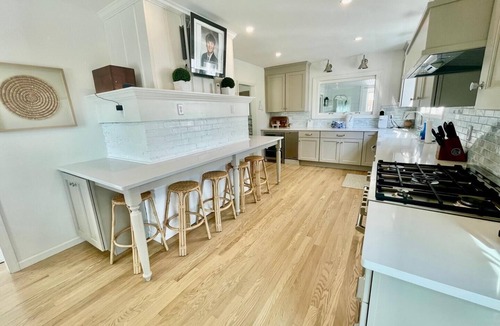 Dewey Beach Cottage | Luxury Beach Cottage in Indian Beach w/Private Pool & Ensuite Bedrooms!