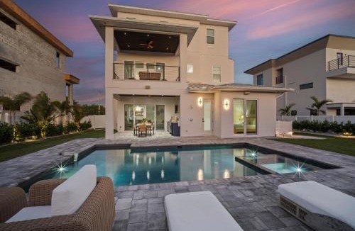 Cocoa Beach House | Luxury Cocoa Beach Oceanview Beach House Heated Private Pool, Spa & Beach Access Sleeps 12