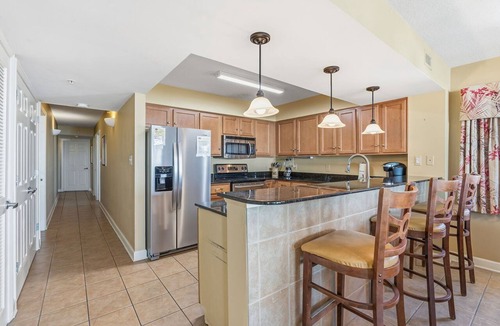 Crescent Beach Condo | Luxury condo, across the street from the beach + Free Attraction Tickets!