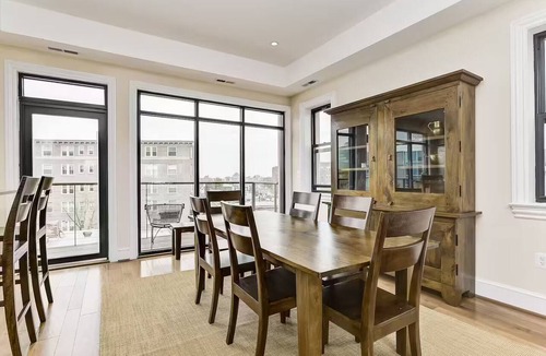 Dupont Circle Apartment | Luxury DuPont Duplex/Anna Maria Residences 502