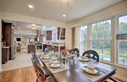 Potomac House | Luxury Estate just minutes from D.C.- Cherry Blossom Season 2023
