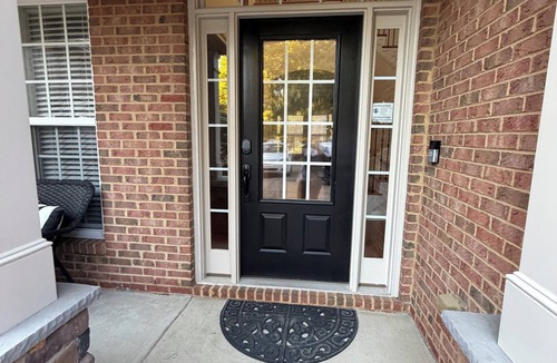 Cary House | Luxury Family Retreat w Fireplaces, Chef’s Kitchen