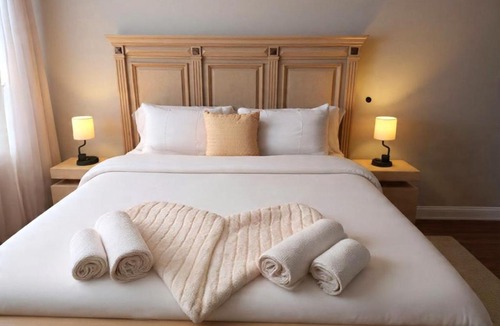 Forest Heights Apartment | Luxury House Next to National Harbor and Washington DC