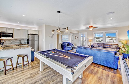 Salvo House | Luxury Oceanfront 6B/6.5B, Elevator, Salt Pool, Hot Tub, Rec Room, Smokefree