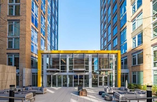 Crystal City Apartment | Luxury One Bedroom Apartment | Crystal City Arlington VA | by GLS