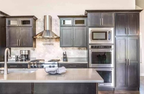 Pinebrook House | Luxury, Park City, Townhome, Hot Tub, EV Charger, and near all Ski Resorts