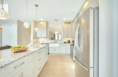 Solana House | Luxury Retreat w/Heated Pool near Disney!