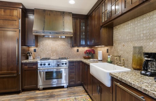 Empire Pass Condo | Luxury Ski-in, Ski-out Condo in Arrowleaf Lodge