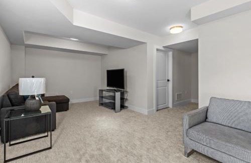 West Oak Trails Villa | Luxury Townhome