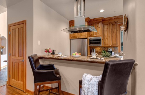 Park Meadows House | Luxury Townhome with Community Amenities, Recreation & Great Location!
