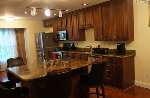 Fort Meade House | Luxury Townhouse, 3 BR, 2.5 bath near Fort Meade