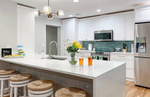 Arlington Park Villa | Luxury Villa with Pool, Game Room, Near Beach