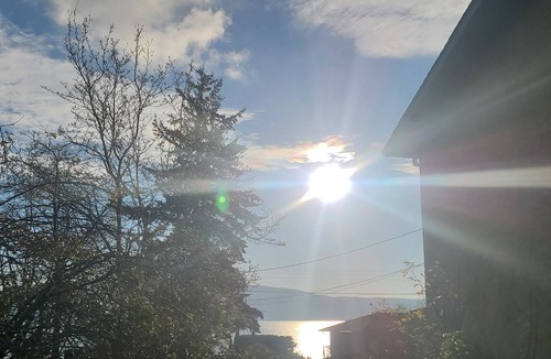 Brew Bay House | MALASPINA HIDEAWAY 2