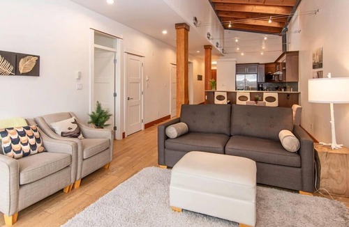Ganges Apartment | Mariner's Loft