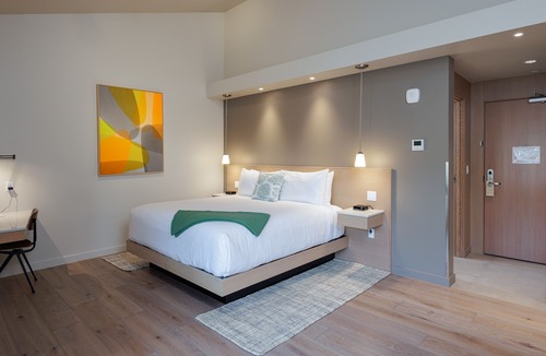 Eastsound Hotel | Matia - Luxurious Night’s Sleep