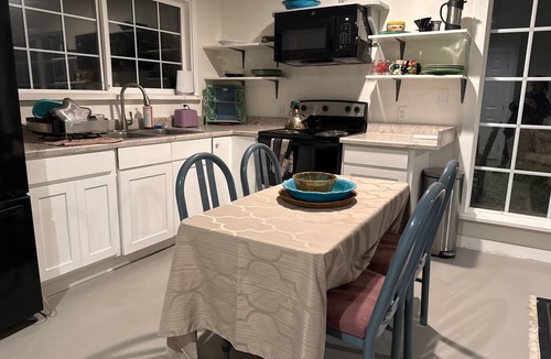 Shelter Cove Cottage | Mattole River Sancuary-2BR Cottage, Pet Friendly, Fast Wifi, Family Friendly
