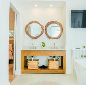 Indian Point Villa | Mena - 158 Ridge Lane