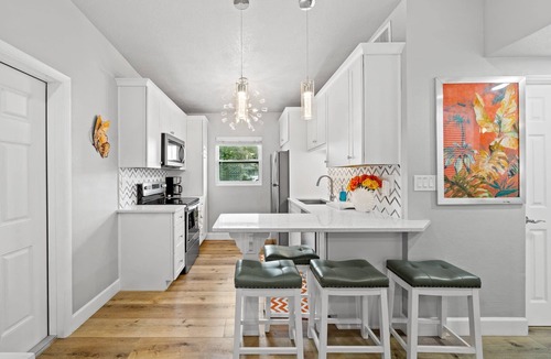 Cocoa Beach Apartment | Midtown Cottage - Walk to it All!