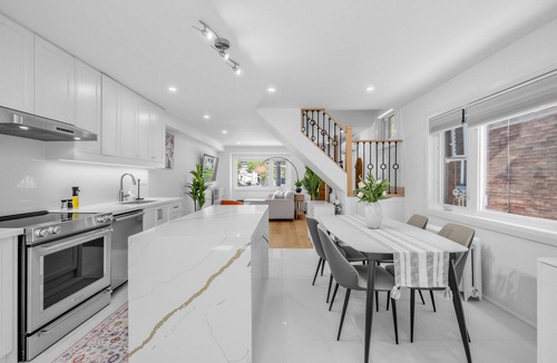 Mount Pleasant West Apartment | Midtown Home in Toronto