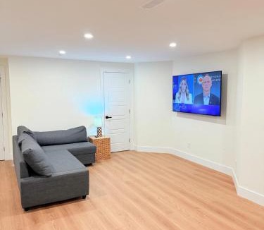 Terra Nova Apartment | Modern 1BR Close to Major Shopping & Amenities