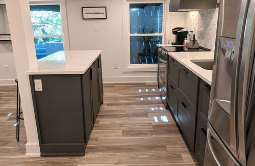 Mount Pleasant Apartment | Modern 2BR in Mount Pleasant Across From the National Zoo and Rock Creek Park!
